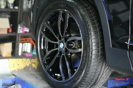 BMW X3 M팩 휠을 다이아몬드컷팅 휠수리와 블랙클리어를 활용해서 M4 블랙폴리쉬 휠 처럼 만들다. / 용인 처인구