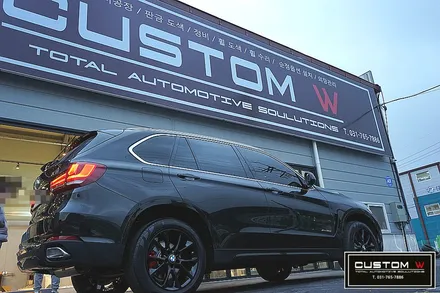 BMW X5 30D 블랙 유광 휠도색 + 레드 캘리퍼도색. / 용인 처인구