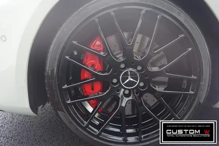 벤츠 A45 AMG 레드 캘리퍼도색, 블랙유광 휠도색. / 용인 처인구