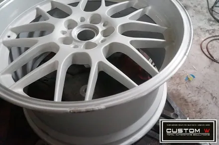 BMW E92 M3 잘못된 휠수리도색이력 박리후, 블랙유광 휠도색 그리고 레드 캘리퍼도색 작업까지.! 커스텀W / 용인 처인구