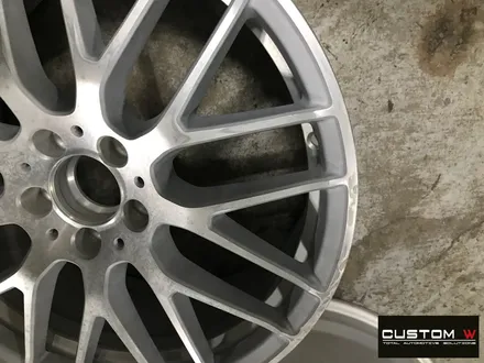 잘 못된 휠수리 도색 이력이 있는 벤츠 A45 AMG 약품 박리 후,  블랙 실버 투톤 휠도색 재작업, 레드 AMG 캘리퍼 도색 작업까지. / 용인 처인구