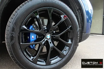 BMW 신형 G05 X5 30d 블랙유광 휠도색 + 블루 캘리퍼 도색 / 용인 처인구