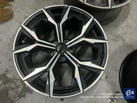 BMW G24 420i 860M 19인치 유광 블랙 휠 도색 + 휠 커버 20개도 함께 도색. (feat. 휠 커버가 왜 이리 많은 건가..;;) / 용인 처인구