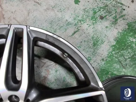 벤츠 W213 E300 AMG 라인 19인치 휠 상처 수리 후, 건메탈 그레이 휠 도색 / 용인 처인구