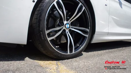 BMW 640D 차량에 장착 중인 잘못된 휠 수리이력의 M5 휠 다이아몬드컷팅 휠수리로 블랙 폴리시 휠 만들기! / 용인 처인구