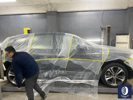 아우디 Q7 55TFSI 플라스틱 커버가 장착된 21인치 휠 블랙 유광 휠도색 + 부식 제거 후, 건메탈 그레이 캘리퍼 도색 / 용인 처인구