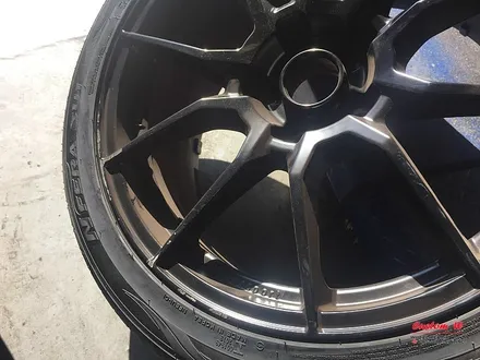 함께보는 BMW 5시리즈 ATS휠 무광 건메탈 휠도색과 랜드로버 디스커버리4 KHAN휠 맷블랙(블랙무광) 휠도색. / 용인 처인구