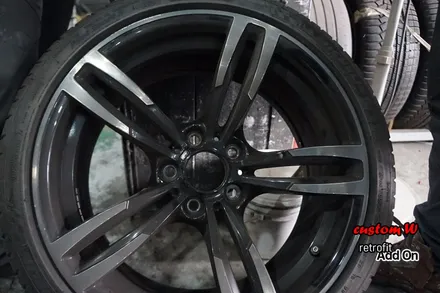 BMW M4 437M휠 상처수리 후 블랙유광 휠도색 + 레드 캘리퍼도색. / 용인 처인구