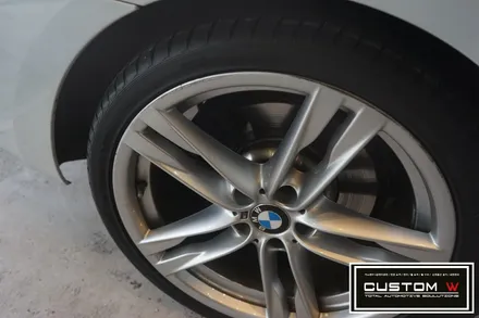 BMW 6시리즈 휠 상처수리후 고스트크롬 휠도색 M퍼포먼스 오렌지컬러 캘리퍼도색. / 용인 처인구