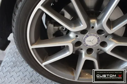 벤츠 C450 AMG 블랙유광 휠도색, 레드 캘리퍼도색. / 용인 처인구