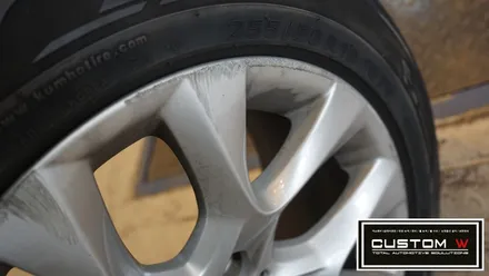 BMW X5 휠 상처수리 후 블랙유광 휠도색. / 용인 처인구