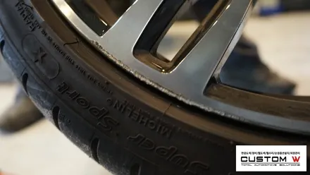 BMW M2 437M 블랙틴트 마감 다이아몬드컷팅 휠 휠수리. / 용인 처인구