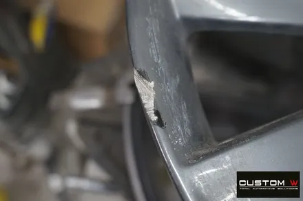 테슬라 모델S 100D 소닉 카본 휠 상처 수리 후, 휠복원 도색. / 용인 처인구
