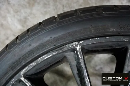 벤츠 CLS53 AMG 2개 다이아몬드 컷팅 휠 수리 (+마차휠 1개 박리후 블랙유광 휠 도색) / 용인 처인구