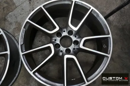 벤츠 C43 AMG 굴절 수리 후 블랙유광 휠도색 + 레드 캘리퍼 도색 / 용인 처인구