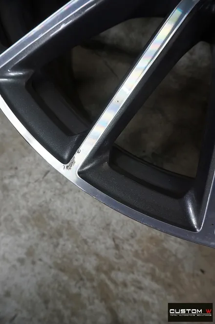 벤츠 GT43 AMG 휠 상처 수리 후 블랙유광 휠도색 / 용인 처인구