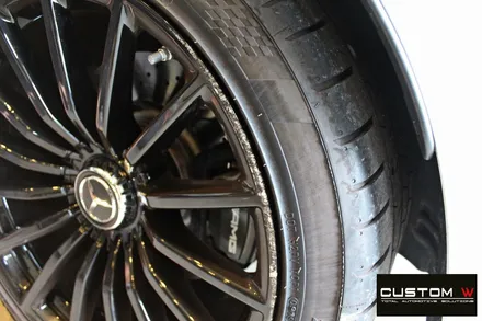 기존 고객님 벤츠 GT43 AMG 휠 상처 수리 후 블랙유광 휠도색 / 용인 처인구