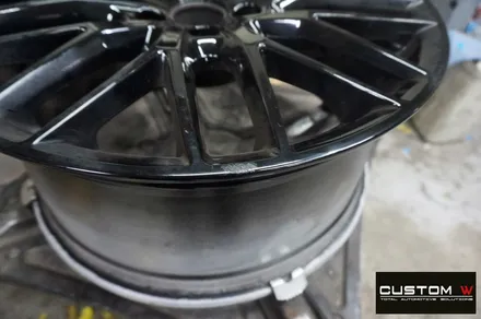 아우디 A6 40TDI 19인치 휠 상처 수리 후 블랙유광 휠도색 + 레드 캘리퍼 도색 / 용인 처인구
