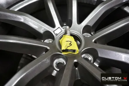 BMW G30 520i 블랙유광 휠도색 + 블루 캘리퍼 도색 / 용인 처인구