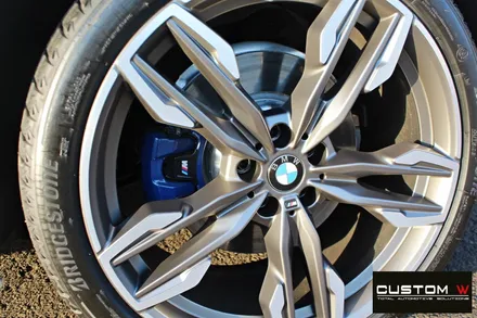 BMW G02 신형 X4 M40i 21인치 블랙유광 휠도색 + M 스포츠 브레이크 레드 캘리퍼 도색 / 용인 처인구