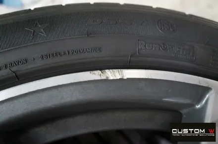 BMW X5 40d 휠 상처 수리 후 블랙유광 휠도색 + 레드 캘리퍼 도색 / 용인 처인구