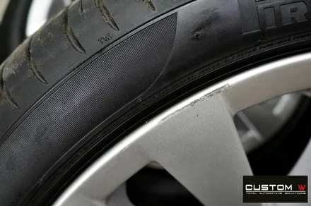 BMW 750Li 휠 상처 수리 후 고스트 크롬 휠도색 + 블랙 캘리퍼 도색 / 용인 처인구