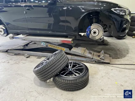 BMW G20 330e 잘못된 휠수리 이력 박리 후 블랙유광 휠도색 / 용인 처인구