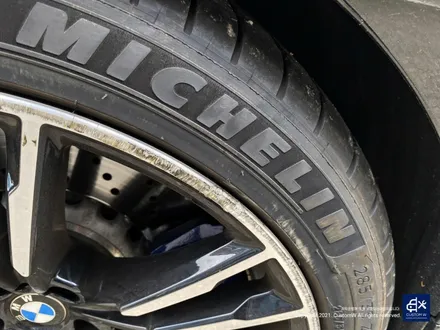BMW F90 M5 706M 휠수리 후 블랙유광 휠도색 / 용인 처인구