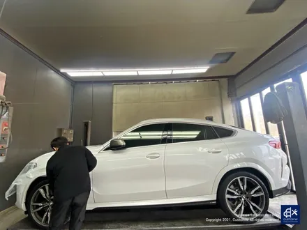 BMW X6 M50d 747M 22인치 블랙유광 휠도색 + 애시드 그린 캘리퍼 도색 / 용인 처인구