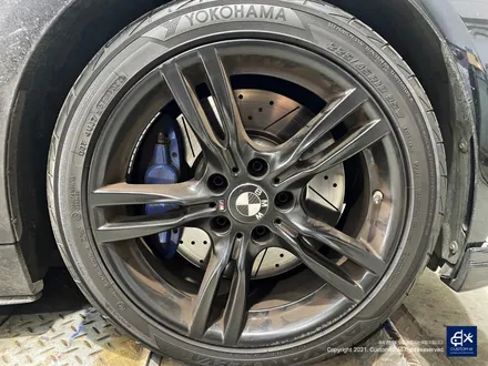 BMW F30 330i 휠수리 후 건메탈 유광 휠도색 / 용인 처인구
