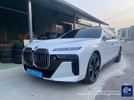 와_! 이게 플렉스다_! 전기차 럭셔리 세단 BMW I7 블루 캘리퍼 도색 고객과의 소통을 중요시하는 커스텀 W (feat. 훈훈한 카톡 내용 캡처 ) / 용인 처인구