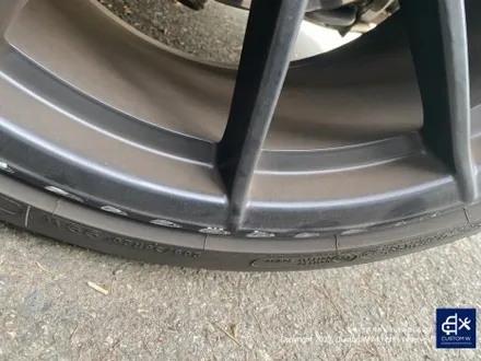 재방문 고객 포르쉐 718 박스터 4.0 GTS 휠 상처 수리 후, 복원 도색 / JET BLACK 제트 블랙 ( 무광 검정 휠 도색) / 용인 처인구