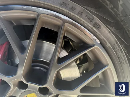 포르쉐 마칸 GTS 20인치 RS 스파이더 휠 상처 수리 후, 정품 제트 블랙 (JET BLACK) / 사틴 블랙 휠 복원 도색 / 용인 처인구