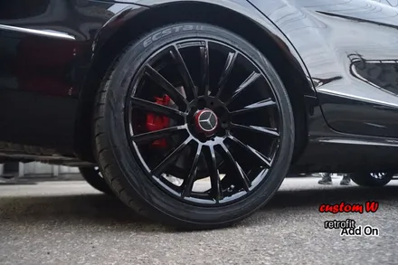 벤츠 W218 CLS250d 블랙유광 휠도색과 레드 캘리퍼도색. / 용인 처인구