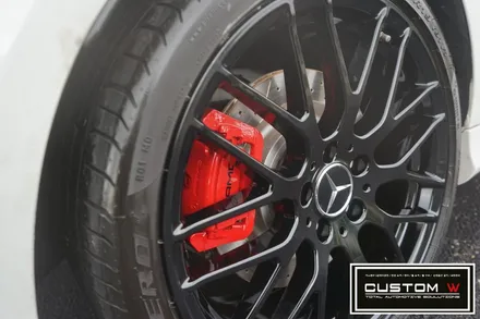 벤츠 A45 AMG 레드 캘리퍼도색, 블랙유광 휠도색. / 용인 처인구