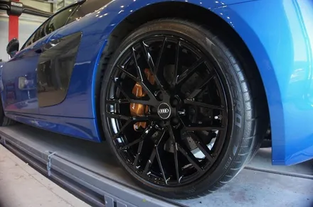 다시 찾아주신 아우디 R8 V10 PLUS 블랙 유광 휠도색. / 용인 처인구