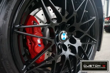 BMW M4 666M 휠 잘못된 휠수리 도색 이력 박리후, 블랙유광 휠도색 재작업. 그리고  레드 캘리퍼 도색 까지.! 커스텀W. / 용인 처인구