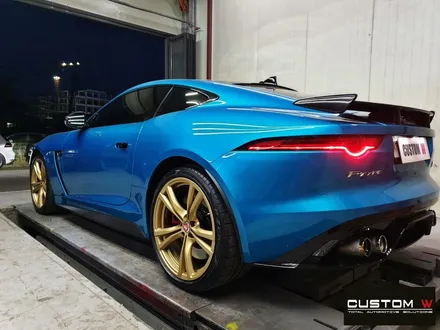 재규어 F-타입(F-TYPE)SVR 휠 상처 수리 후 페라리 골드 휠도색 / 용인 처인구