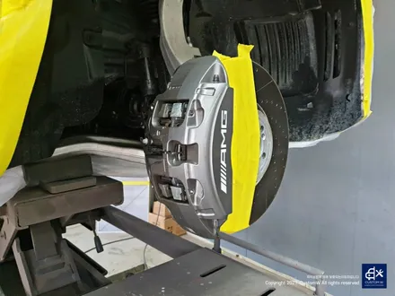 벤츠 GLE53 AMG 블랙유광 휠도색 + 레드 캘리퍼 도색 / 용인 처인구