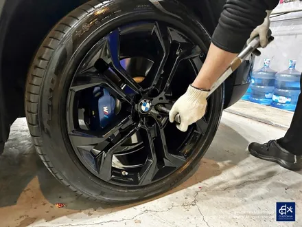 BMW X5 40i 휠수리 후 블랙유광 휠도색 / 용인 처인구