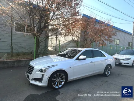 휠 부식 (백화현상) 진행된 캐딜락 CTS 차량의 휠 부식 제거 및 휠 상처 수리 후, 고스트 크롬 휠도색 / 용인 처인구