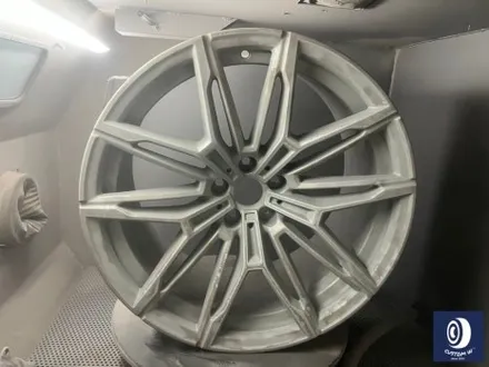 BMW G87 M2 930M 휠 상처 수리 후, 건메탈 그레이 휠도색 + 레드 캘리퍼 도색 / 용인 처인구