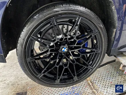 BMW M4 컴페티션 826M 휠수리 후 블랙유광 휠도색 / 용인 처인구