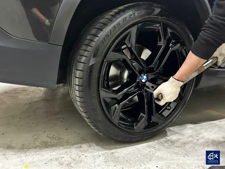 BMW X5 40i 휠수리 후 블랙유광 휠도색 / 용인 처인구