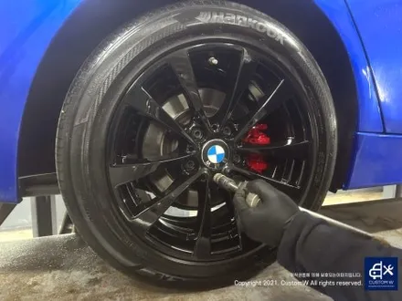 BMW F30 320D 하이그로시 블랙 / 유광 검정 휠도색 & 레드 캘리퍼 도색 / 용인 처인구