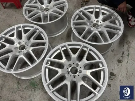 벤츠 GLE63 AMG 휠 도색 불량 재작업 약품 박리 제거 후, 사틴 블랙 + 실버 투톤 휠도색 + 레드 캘리퍼 도색 / 용인 처인구