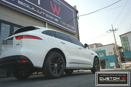 재규어 F-PACE 블랙유광 휠도색, 레드 캘리퍼도색. / 용인 처인구
