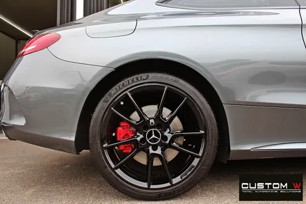 벤츠 C43 AMG 굴절 수리 후 블랙유광 휠도색 + 레드 캘리퍼 도색 / 용인 처인구
