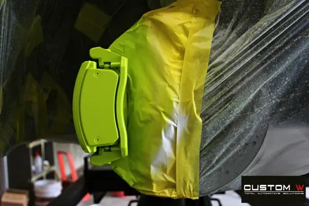 벤츠 20년 신형 CLA250 블랙유광 휠도색 + 애시드 그린(ACID GREEN) 형광 캘리퍼 도색 / 용인 처인구