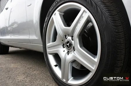 벤츠 W221 S500 기존 잘못된 휠수리 도색 이력 약품 박리 후 하이퍼 실버 휠도색 / 용인 처인구